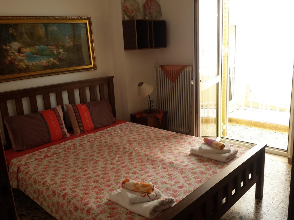 Apartment Froso On The Beach Rethymno  Room photo